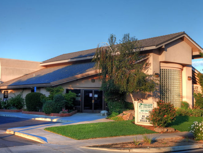 Associate Veterinarian Wanted -- VAH of Merced is growing!